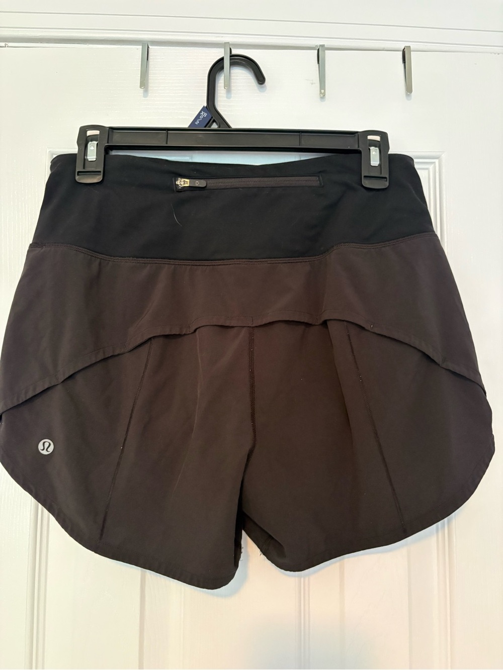 Lululemon Speed Up shorts